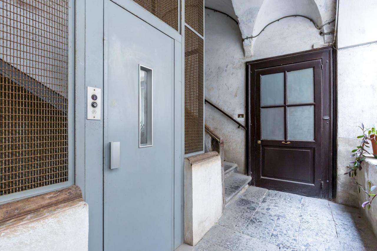 San Marcellino Cool And Central By Napoliapartments Exteriér fotografie